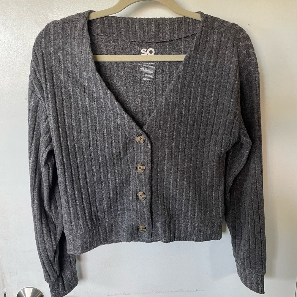 Gray sweater